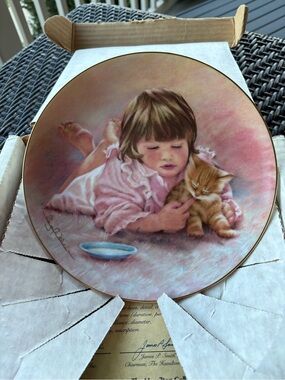 1984 Hamilton Collection Feeding Time plate by Debbie Williams. Girl with cat